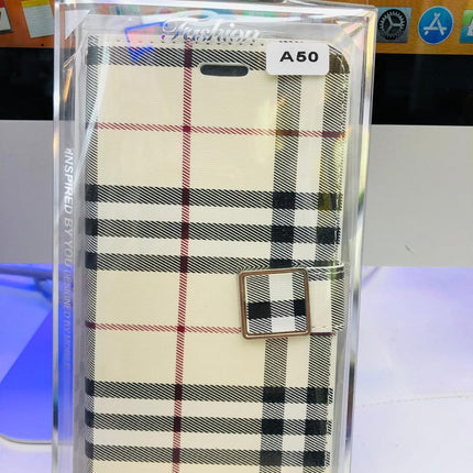 Huawei P30 hoesje Burberry ruitje -geruiten print Wallet case