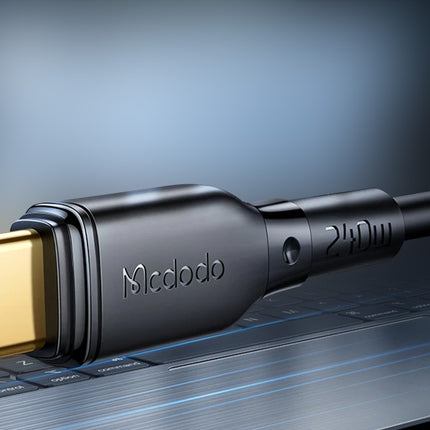 Kabel USB-C Mcdodo CA-3311 240W, 2m (zwart)