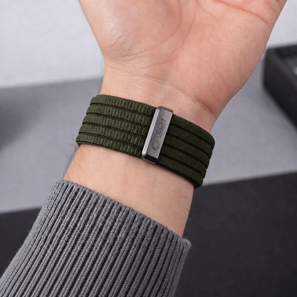 Tech-Protect Nylon Sport Apple Watch 8 / 9 / 10 / 11 / SE / Ultra (44 / 45 / 46 / 49 mm) bandje – Military Green