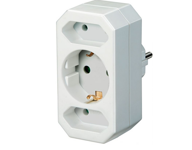 adapterstekker 2x Euro + 1x geaard (Schuko)