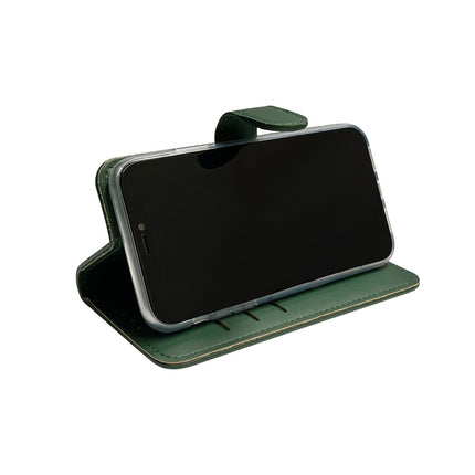 iPhone 11 hoesje bookcase wallet case groen
