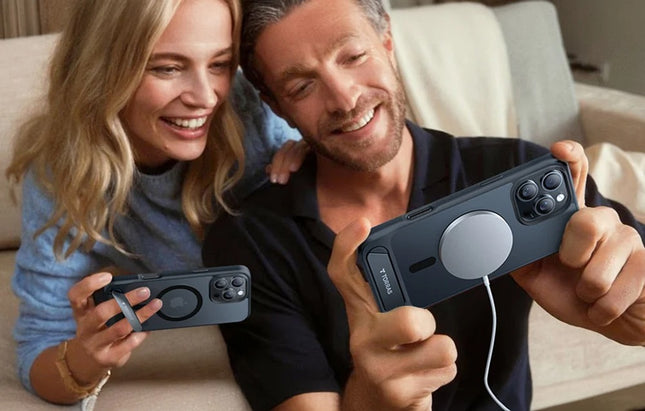 Torras Pstand Series-hoesje voor iPhone 16 Pro Max (zwart)