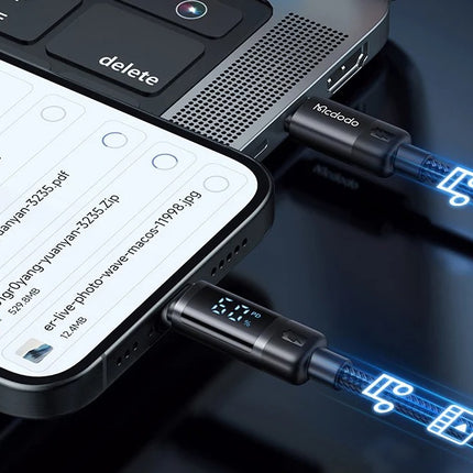 Mcdodo CA-5780 USB-C naar USB-C 60W datakabel 1,2 m (zwart)
