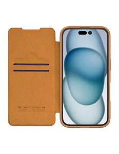 Nillkin Qin Prop Leather iPhone 16 Hoesje met Camera Cover Book Case Bruin