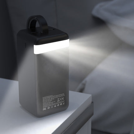 Powerbank 50000mAh 30W 2xUSB-A en 1xUSB-C en USB micro met zaklamp - zwart