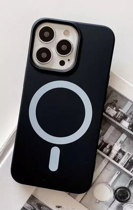 iPhone 14 Plus Hoesje zwart kleur Magnetic MagSafe Case