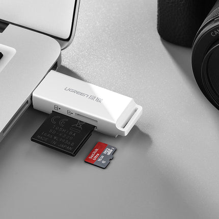 UGREEN CM104 SD/microSD USB 3.0 memory card reader (black)